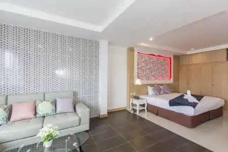 Triple Three Patong - 53