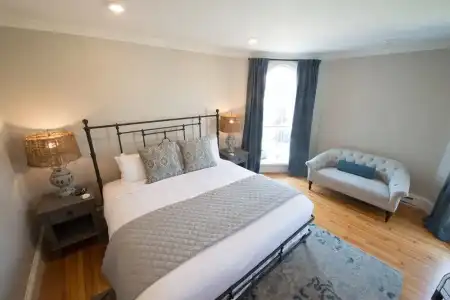 Serenity Inn Newport - 68