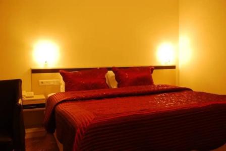 Otel Bossinop - 1
