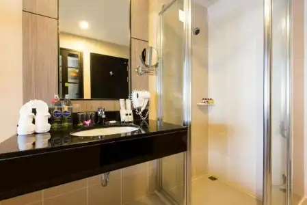 Deevana Plaza Phuket - 37
