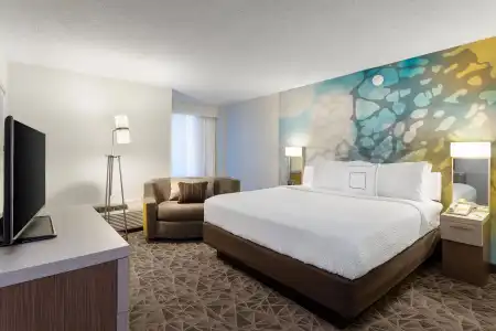 Courtyard by Marriott Miami Downtown - 2