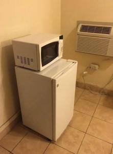 Diamond Inn and Suites - 34