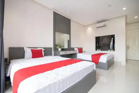 Bin Bin 7 - Near Ton Duc Thang University - 29