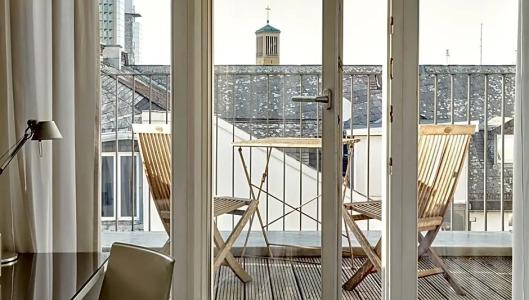 The Pure, a Member of Designs - 64