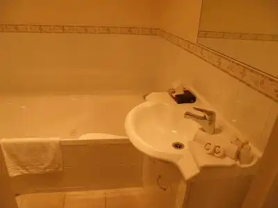 Stadium Motel - 4