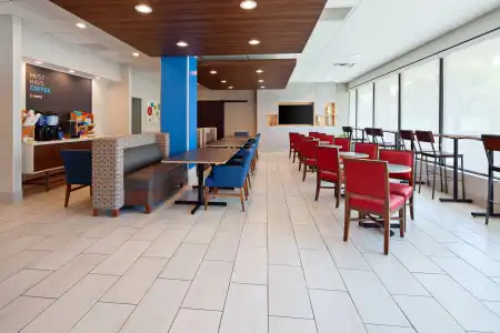 Holiday Inn Express Los Angeles Airport by IHG - 28