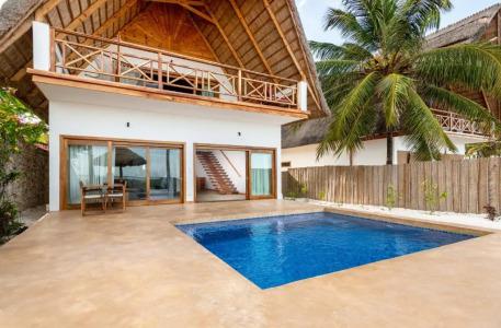 Zanzibar Sunrise at Bandas - 43