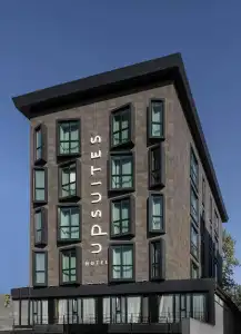 Upsuites - 20