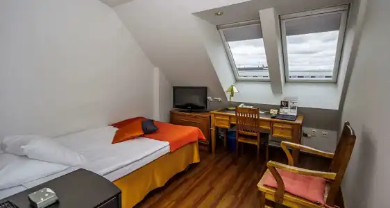 Best Western Apollo - 8
