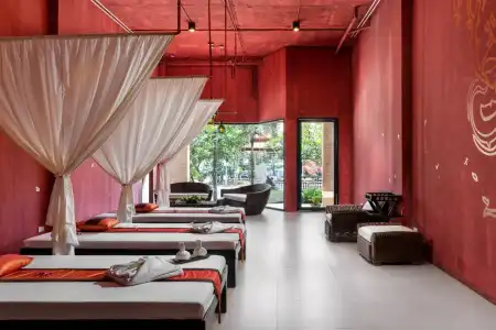 Patong Paragon Resort & Spa - 26