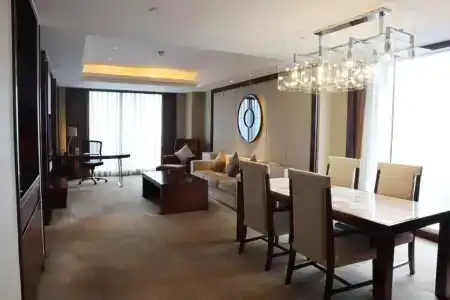 Sheraton Shanghai Hongkou - 42
