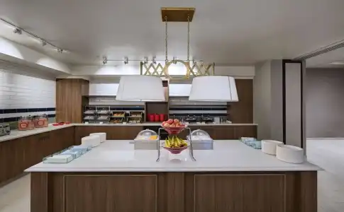 TownePlace Suites by Marriott San Diego Airport/Liberty Station - 5