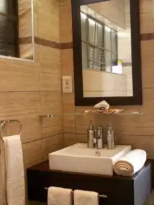 The Elegant Guesthouse - 7