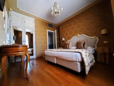 Murano Palace Bed & Breakfast - 1