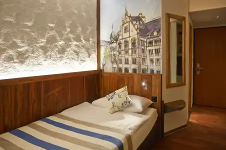 Adler Zürich - 25