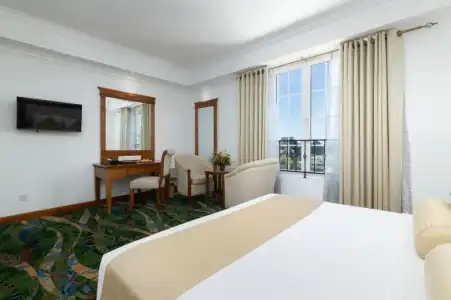 Araliya Green Hills - Where Historic Charm Mingles with Natural Beauty - 19