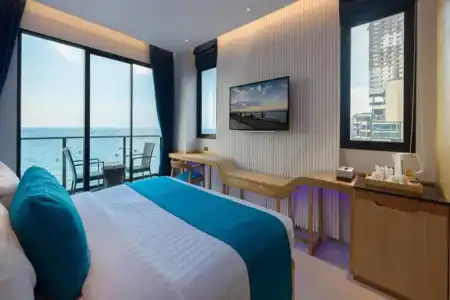 Deep Blue Z10 Pattaya - 170