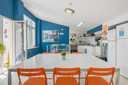 Feel Hostels Soho Malaga - 22