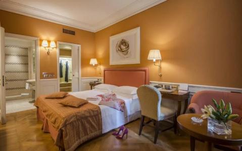 Corona d'Oro 1890 - 77