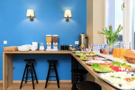 Premium Hostel - 11