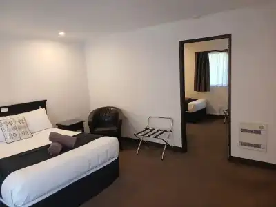 Palm City Motor Inn - 32
