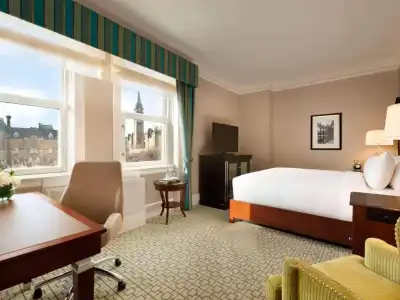 Fairmont Chateau Laurier Gold Experience - 42