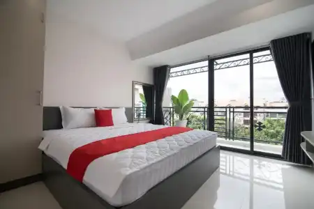 Bin Bin 7 - Near Ton Duc Thang University - 81