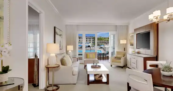Balboa Bay Resort - 5