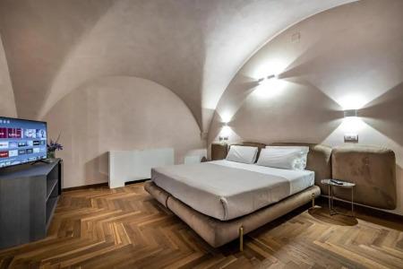 La Scaletta Al Ponte Vecchio - 351