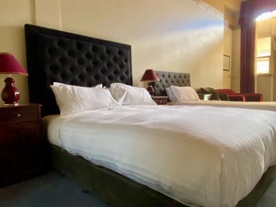 The Macquarie - 67