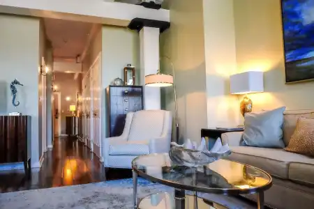 Olde Harbour Inn, Historic Inns of Savannah. - 87