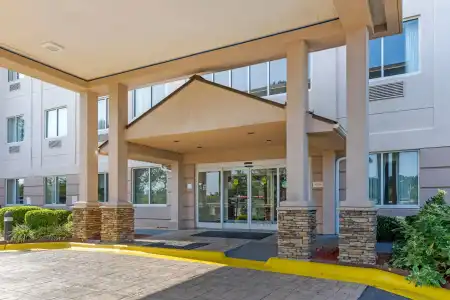 Comfort Suites Raleigh Walnut Creek - 25