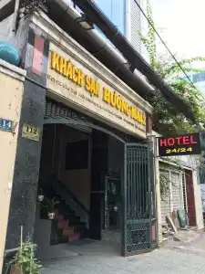 Huong Mai 2 - 0