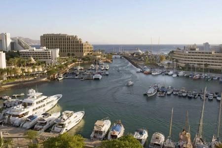 Vert Eilat by Afis - 15