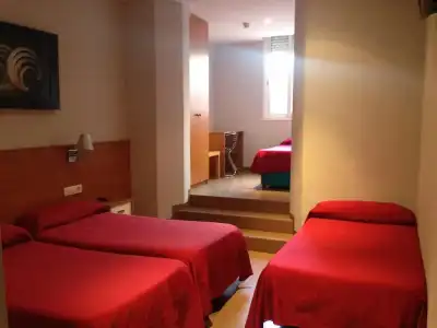 Hostal Drassanes - 21