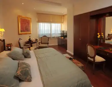 Alexander the Great Beach - 205