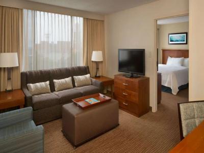 Embassy Suites Winston-Salem - 37