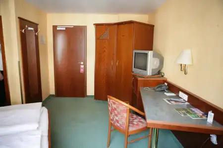 TOP VCH Wartburg Stuttgart - 1