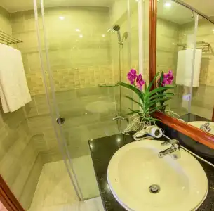 Camellia Resort & Spa - 5
