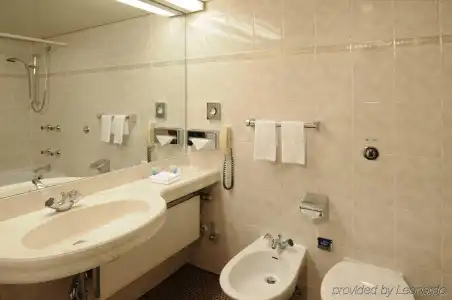 Maritim Airport Hannover - 8