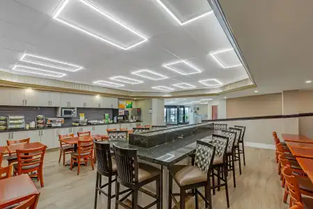 Quality Inn & Suites - 30