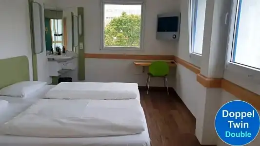 Ibis Budget Berlin Ost - 25
