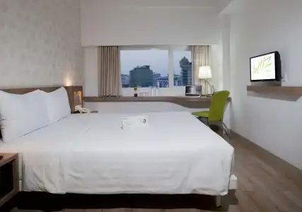 Whiz Cikini Jakarta - 4