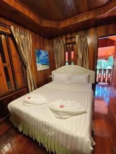 Ruan Mai Naiyang Beach Resort - 28