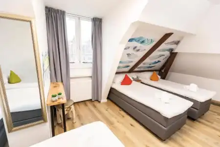 Pagi - 49