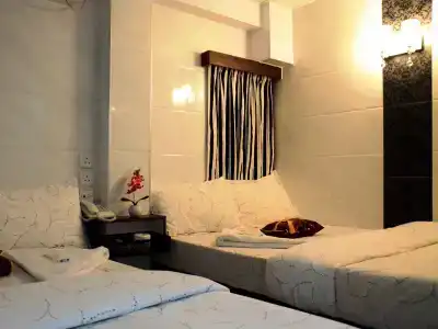 Kowloon TST Guest House - 2