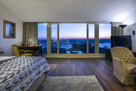 Ansen Suites - 86