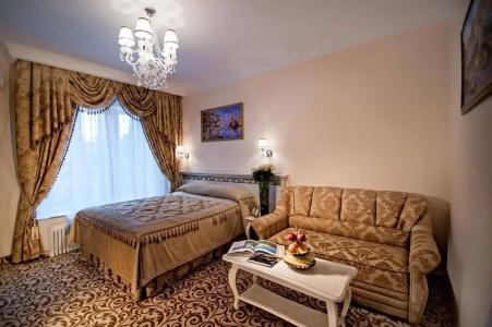 Royal City - 5