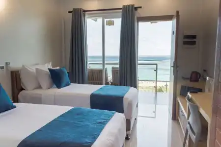 Reef Edge, Maldives - 4