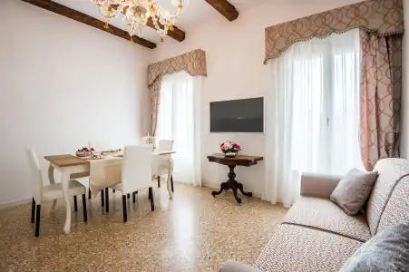San Teodoro Palace - Luxury Apartments - 8